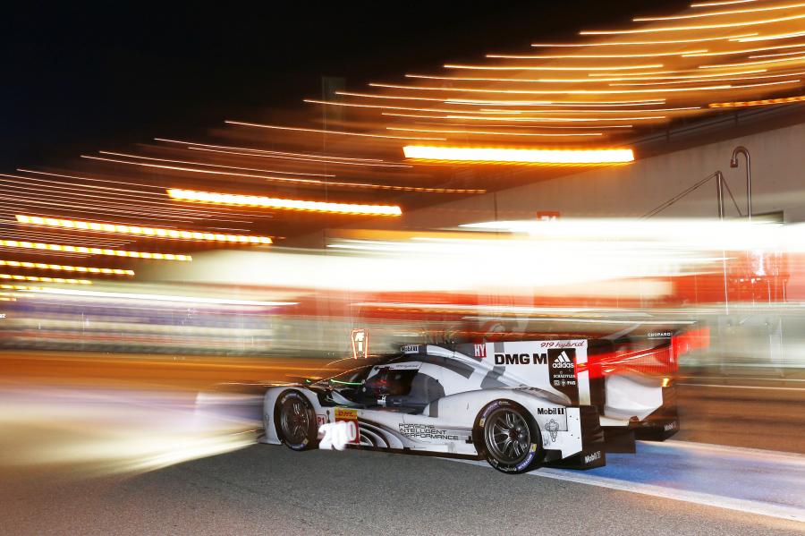  Porsche 919 Hybrid 2014 года  (фото 10 из 48)
